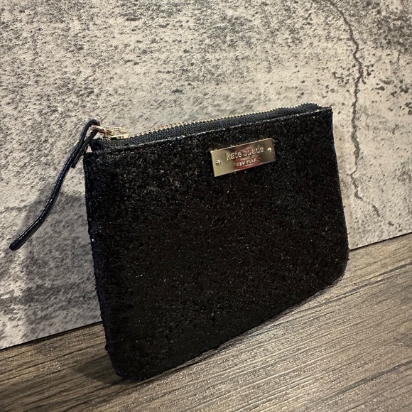 KATE SPADE BLACK CLUTCH - Picture 3 of 5